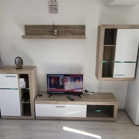 Studio 32 Bulevardul Oltenia Крайова Экстерьер фото